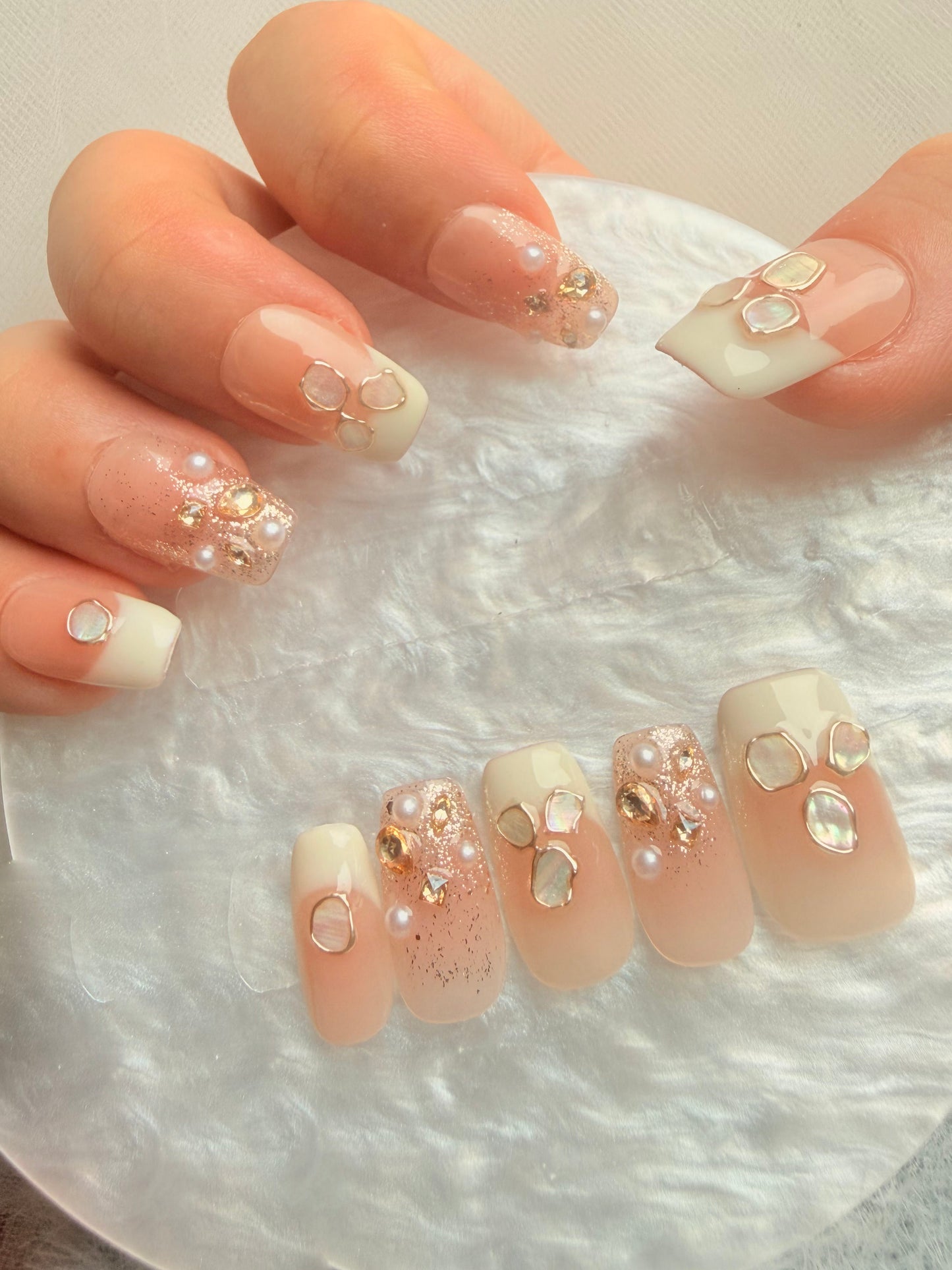 Square Pearl Shell Press-On Nails – Opaline Tide