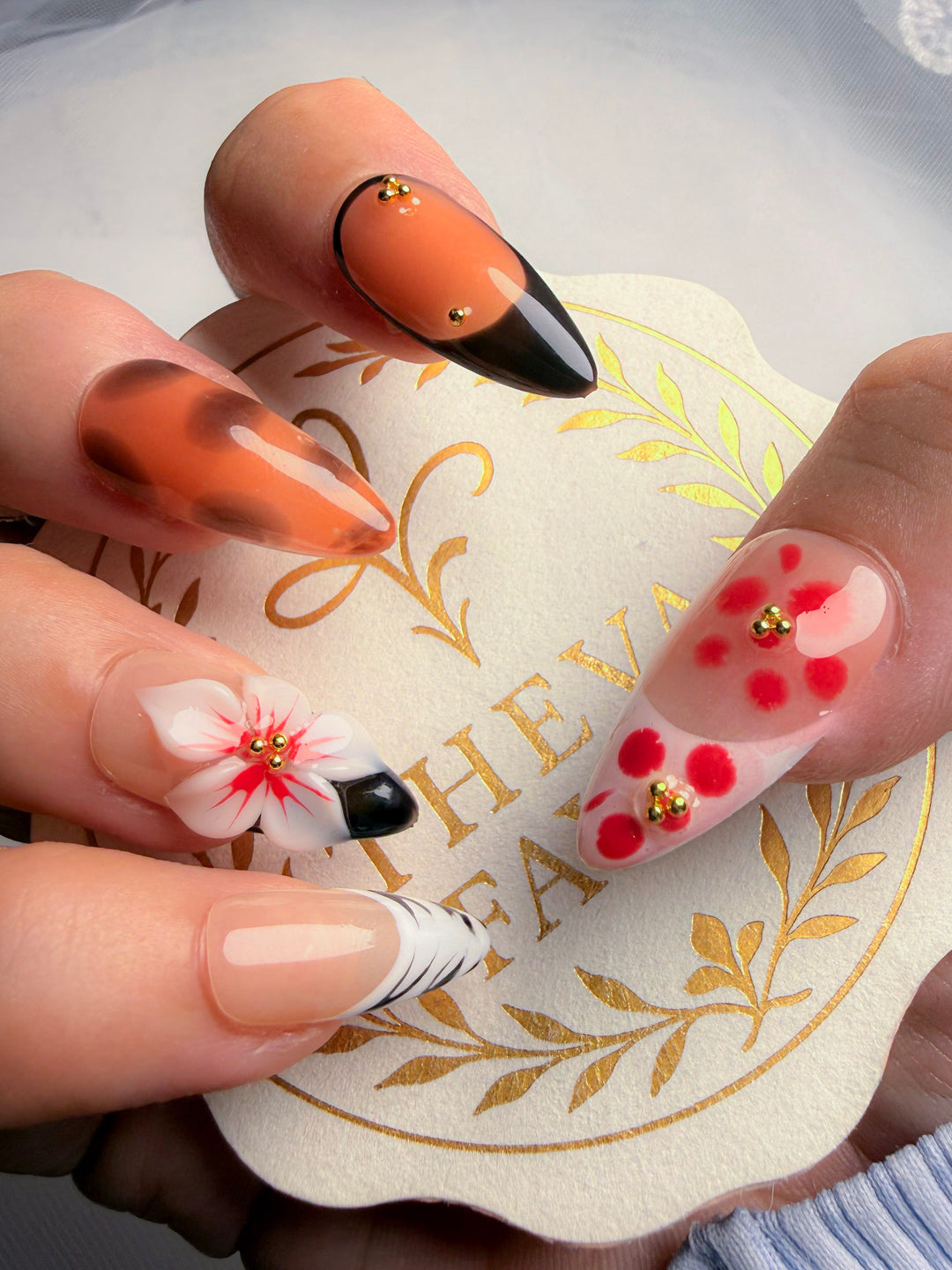 Medium Almond Floral Press-On Nails – Ember Petal