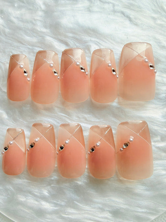 Square Nude Press-On Nails – Silent Geometry
