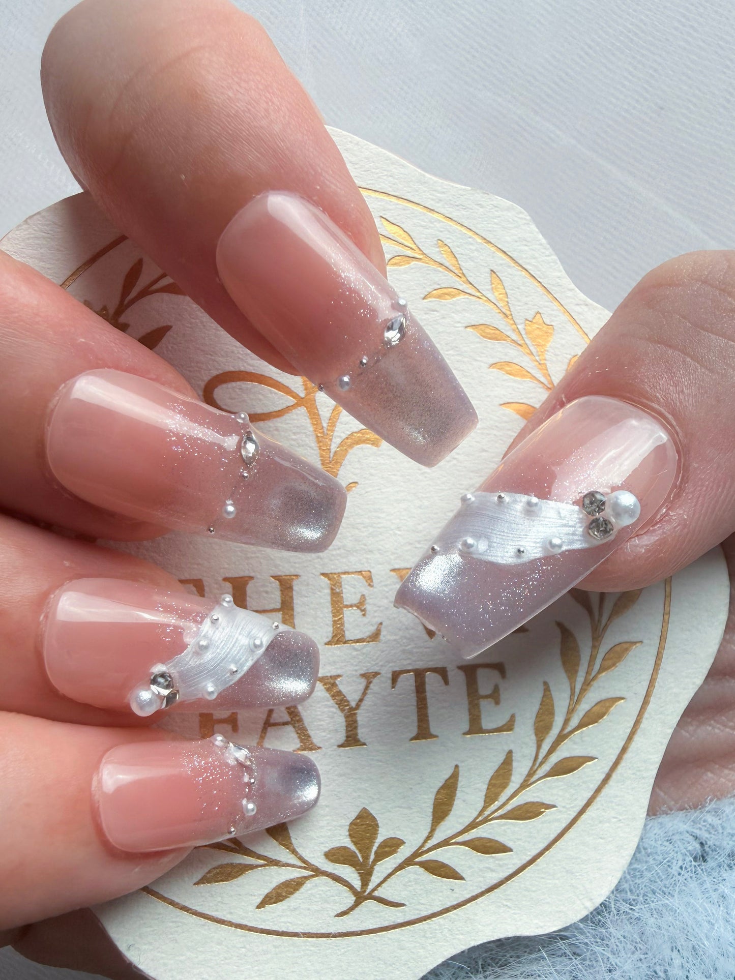 Square Shimmer Press-On Nails – Pearl Drift