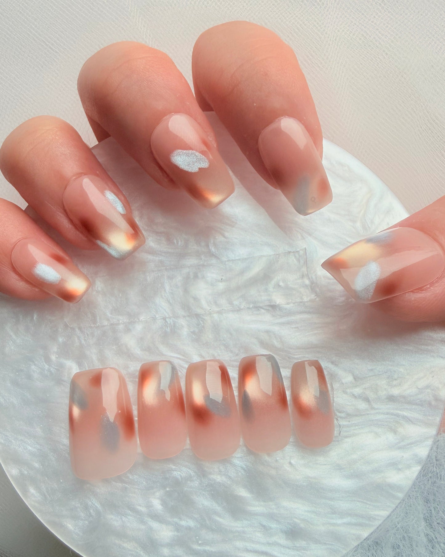 Square Abstract Nude Press-On Nails – Amber Mist