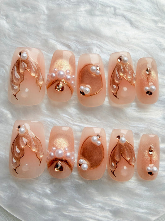 Square Gold Pearl Press-On Nails – Gilded Whisper