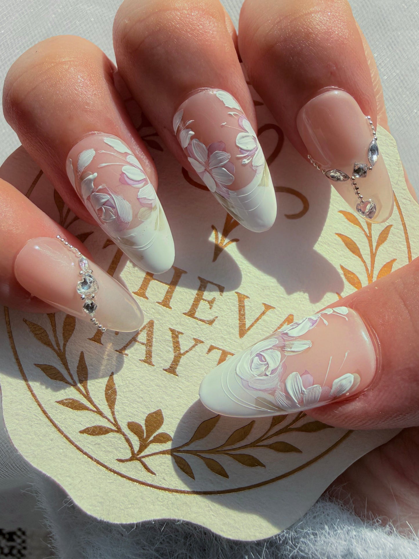 Medium Almond Floral Diamond Press-On Nails – Ivory Bloom